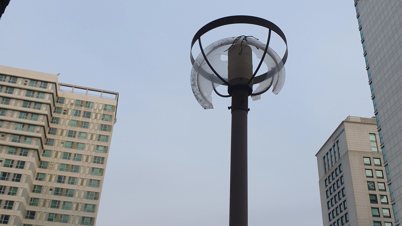 관리사무소가로등교체 완료, 아파트 단지 원형헤드 LED 가로등